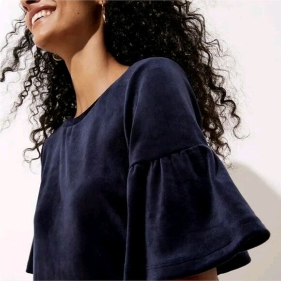 Ann Taylor Velvet Ruffle Sleeve Blue Top Crew Neck Holiday Party Work XS NWT - Picture 4 of 13